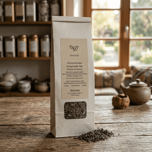 Thé vert China Gunpowder BIO en perles - Sinensis Tee Fribourg.
